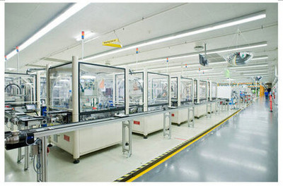 AGV机器人协同运行与计算机技术开发 移动智能装备新纪元的开启